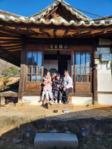 Gallery image of Hanok Soeun House in Miryang +108 photos