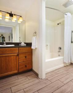 Ένα μπάνιο στο WorldMark Angels Camp - 1BD +26 φωτογραφίες