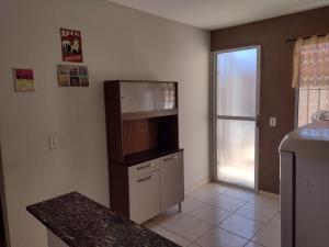 Η κουζίνα ή μικρή κουζίνα στο A 6 km do shopping sul Valparaiso, 7