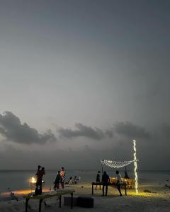 Hosté ubytování ODI KAMADHOO + 37 fotografií