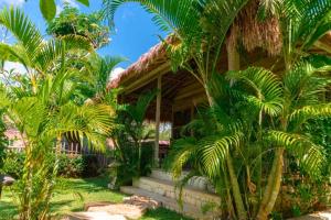 Κήπος έξω από το Amartya 1 BR Gardenside Lodge ZN179