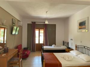 Gallery image of Mikro Xorio in Vathi