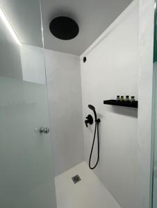 Bagno di Solo Sole Suites Santorini