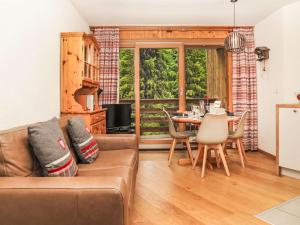 Χώρος καθιστικού στο Apartment Mont Fort 16 by Interhome +25 φωτογραφίες