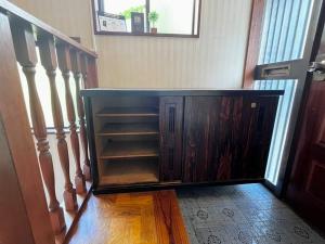 横滨2階建1棟貸しの寝室4部屋 無料高速Wi-Fi的相册照片