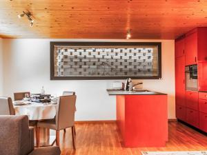 Fotografie z fotogalerie ubytování Chalet Le Raccard by Interhome v destinaci Savièse