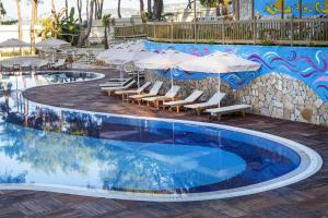 Piscine de l'établissement Wome Deluxe Hotel - Halal All Inclusive ou située à proximité