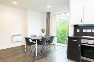 Køkken eller tekøkken på Binary Hub at Dublin