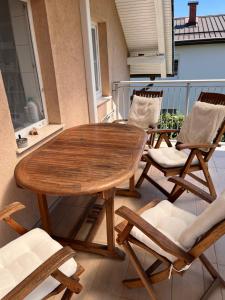 Χώρος καθιστικού στο Peaceful 4-room house in Maribor - bike-friendly
