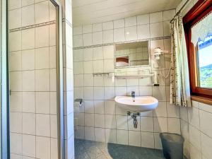 Kúpeľňa v ubytovaní Apartment Mölbegg by Interhome