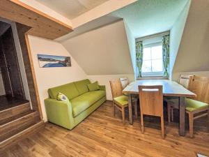 Posedenie v ubytovaní Apartment Donnersbach by Interhome