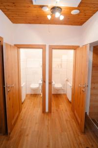 Posteľ alebo postele v izbe v ubytovaní Apartment Donnersbach by Interhome