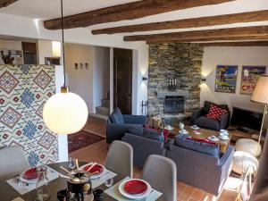 Posezení v ubytování Chalet Chalet Sans Nom by Interhome
