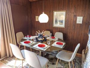 Fotografie z fotogalerie ubytování Chalet Chalet Sans Nom by Interhome v destinaci Mollens