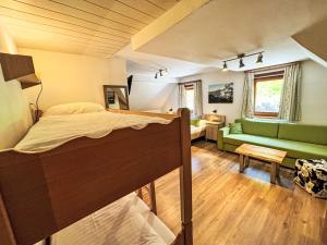 Postel nebo postele na pokoji v ubytování Apartment Grimming by Interhome