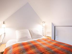 Postel nebo postele na pokoji v ubytování Holiday Home Dolce Vita duplex by Interhome + 22 fotografií