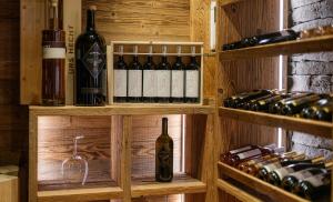 来这屋酒店的酒水