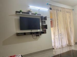 TV a/nebo společenská místnost v ubytování Serenity Casa II