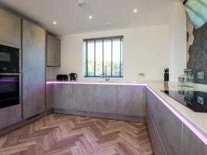 Dapur atau dapur kecil di Carnon Gwel, Devoran