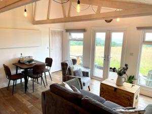 Χώρος καθιστικού στο Willow Lodge