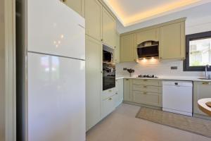 Gallery image of Villa Almilalin 6 bedroom Holiday Villa for Rent in Oludeniz in Oludeniz +74 photos