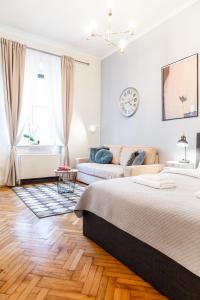 Posteľ alebo postele v izbe v ubytovaní Househost Apartment - Kupa 2