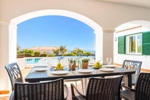Πισίνα στο ή κοντά στο Villa Gecko by Villa Plus