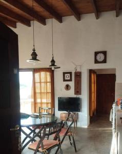 TV/trung tâm giải trí tại Casa rural, vista al cerro