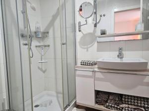 Ένα μπάνιο στο Sablón 2 15A07 +20 φωτογραφίες