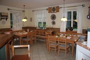 Restaurant o un lloc per menjar a Buschenschank Orsl