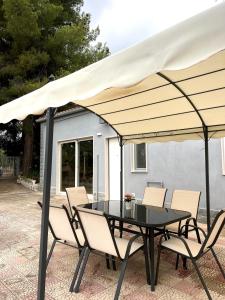 A patio or other outdoor area at Villa Rita