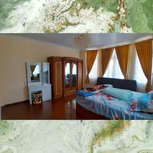 Postel nebo postele na pokoji v ubytování Vila Dinar Mountain View Di Lembang