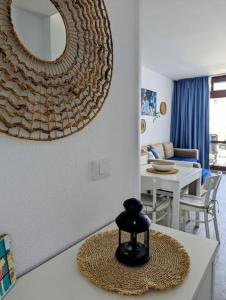 Fotografie z fotogalerie ubytování Charming Flat in Los Molinos with Terrace & Pools, Near Playa Bastian v destinaci Costa Teguise