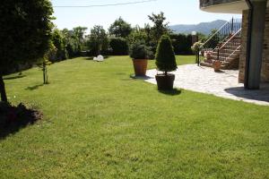 Imagen de la galería de Villa Mencia, en Corullón