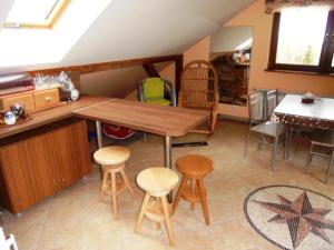 Fotografie z fotogalerie ubytování Pokoje Gościnne Na Skraju Lasu v destinaci Kamieniec Ząbkowicki