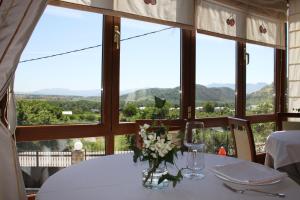 Imagen de la galería de Villa Mencia, en Corullón