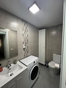 Łazienka w obiekcie Como en casa en el centro de Torrejón