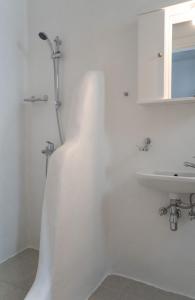 Koupelna v ubytování Maisonette San Tosa + 27 fotografií