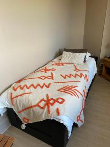 Postel nebo postele na pokoji v ubytování Maison La Lensoise - 4 chambres - Stade Bollaert