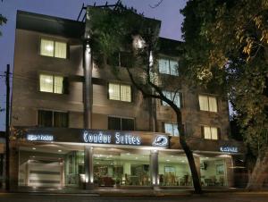 O edifício em que o apart-hotel se localiza