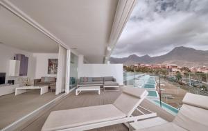 Ein allgemeiner Bergblick oder ein Berglick von des Hotels aus