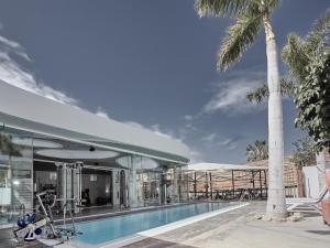 Bazén v ubytování Hotel Baobab Suites nebo v jeho okolí