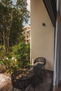 Zahrada ubytování Luxury Loft with Pools, Gym, Rooftop and Panoramic Views