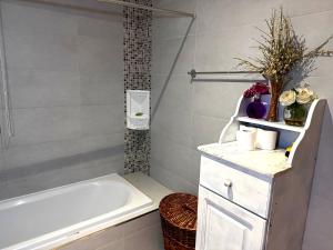 Bany a Holiday Apartment in Marsaskala