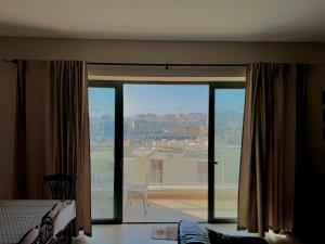 Llit o llits en una habitació de Holiday Apartment in Marsaskala