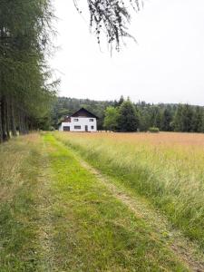 Galeriebild der Unterkunft Dom myśliwski Siokałówka in Hańczowa