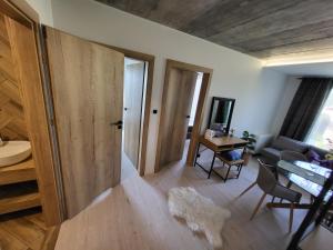 Postel nebo postele na pokoji v ubytování USTROŃ RESIDENCE by VillaOlimpijska2