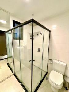 Un baño de Flat Alto, Completo e com Linda Vista no Vertigo