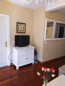 Imagine din galeria proprietății Centro Ciudad Piso con Encanto în Santander