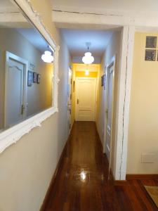 Imagine din galeria proprietății Centro Ciudad Piso con Encanto în Santander +20 fotografii